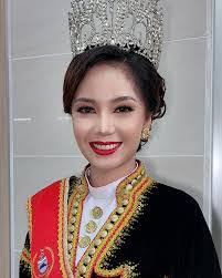 Abbey Gail's Instagram, Twitter & Facebook