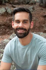 Justin Embrey's Instagram, Twitter & Facebook