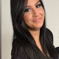 100+ "Beatriz Weber" profiles