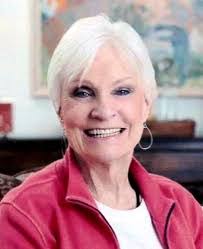 Evelyn Greathouse's Instagram, Twitter & Facebook