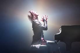 Crunchyroll Yoshiki In Concert With Tokyo Philharmonic