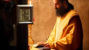 Ui cu dvera tras) c.: Denia De Luni ViaÈÄ CuratÄ