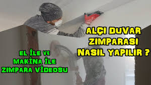 Saten alçıyı suya yavaş yavaş katıp suyun alçıyı emmesini beklemek lazım aslında suyu örtecek kadar alçı ve 15 dakika bekleme. Youtube Daki En Iyi Ve Detayli Alci Siva Videosu Kaba Karisik Saten Alci Mastarlama Ve Gonye Youtube