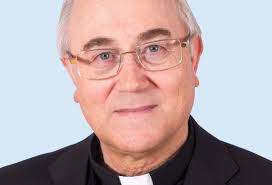 La profesora de Religión despedida pide nuevas medidas ante la negativa del  obispo de Almería a readmitirla