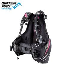 Us 526 0 Cressi Travelight Bcd In Pool Accessories From Sports Entertainment On Aliexpress Com Alibaba Group