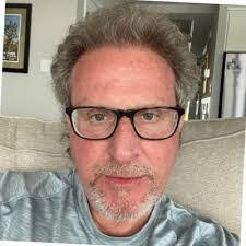 Michelle Eichinger's Instagram, Twitter & Facebook