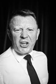 👊BOUNCERS!!!👊 By John Godber!! 'Judd….Les…..Les…..Ralph…..Lucky  Eric……alright?' 😂 A cast of four but 26 roles…..if you haven't seen this  before, you most definitely should…..it's a right laugh!! 🤣 As part of the  Halifax