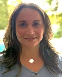 Sara Urich's Instagram, Twitter & Facebook