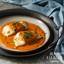 Antes de que empiece a hervir retirar del fuego. Bacalao A La Vizcaina Receta Tradicional Pequerecetas