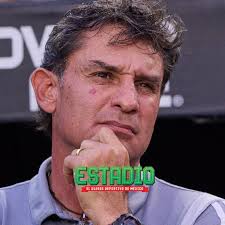 Pumas Femenil: Roberto Medina cerca de llegar al banquillo de las auriazules