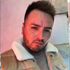 🥲🥲🥲🥲 yo creo que mejor se los voy a quitar #buildyourdreaM #elvozdegato  #elcopia #DeMazatlanSinaloa #GTI #vw #Volkswagen #hella #vr6 #MagicColors  #vwgti #eMcompany #tunning