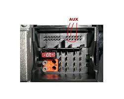 Emulation of the additional audio input as a second cd changer (cd7) in audi mmi 3g that can be installed to the first changer. Mercedes Bluetooth Aux Adapterkabel For Bilradio Navigationssystem Audio 20 30 50 Command Aps Amazon Se Elektronik
