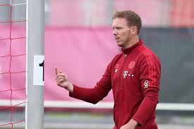 Bayern munich are having a difficult time finding players to sign because of the current economic slowdown caused by the coronavirus pandemic, coach julian nagelsmann said. Nagelsmann Experiments With Back Three In Bayern Munich Training Sportslens Com