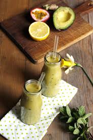 Smoothies Banane Avocat Fruits De La Passion Envie D Apero Smoothies Banane Fruit De La Passion Banane