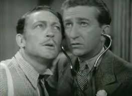 Warren William as Perry Mason in The Case of the Lucky Legs (1935)