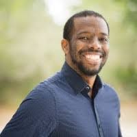 Kenneth Eady's Instagram, Twitter & Facebook