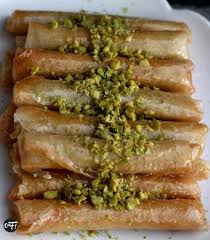 C Est Ma Fournee Cigares Aux Amandes Cigares Aux Amandes Recettes Du Ramadan Cuisine Orientale