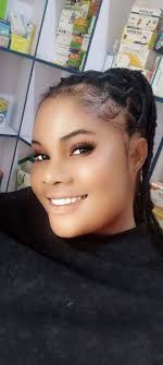 Introduction and photo sharing in family group