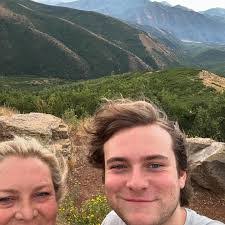 Susan Tepper's Instagram, Twitter & Facebook