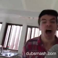 "Qu'est ce qu'elle me dit la mongolienne?"