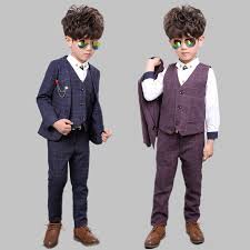 Wenn sie neue jungenanzüge oder babyanzüge 2021 zu einem günstigen preis kaufen möchten, kommen sie auf milanoo.com und sie finden junge formelle kleidung in. 2017 Kinder Anzug Jungen Hochzeit Anzuge Kinder Blazer Jungen Anzug Fur Hochzeiten Jungen Kleidung Set Jacken Weste Hosen 3 Stucke 3 10y Boys Formal Suits Boys Wedding Suitsuit Boy Aliexpress
