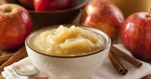 Compote De Pomme Express Au Micro Ondes Recipe In 2020 Homemade Applesauce Homemade Applesauce Recipes Apple Sauce Recipes