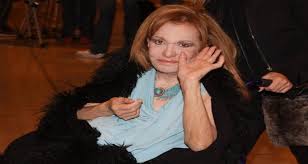 Η μαίρη χρονοπούλου τον επέλεξε γιατί είναι ο αγαπημένος της αριθμός, καθώς της θυμίζει το ομώνυμο βιβλίο του μιχάλη καραγάτση. Mairh Xronopoyloy Blafthke Anepanor8wta H Orash Moy Se Mia Ebdomada 8a Kanw To Embolio Ourlife Gr