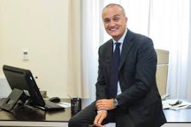 Esiste un rapporto dettagliato sul dati dei contatti banca del fucino: Pignataro Banca Del Fucino Ora Apriamo Le Porte Agli Istituzionali