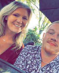 Grayson Dennis (@_graysondennis) • Instagram photos and videos