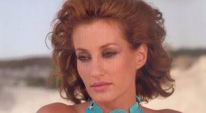 Epres panni hivatalos instagram oldala a képek és tartalmak megosztása,engedély nélküli használata azonnali jogi következményeket von maga után. Naray Tamas Evekig Alazta Epres Pannit Borsonline