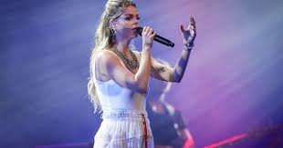 She was featured performing on television and radio, and her youtube subscrib. Davina Michelle Plays Home Game With First Show In Ahoy Show Netherlands News Live