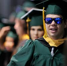 Chief U.S. probation officer inspires FSU graduates