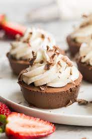 Light Chocolate Cheesecakes Chocolate Cheesecake Low Calorie Desserts Cheesecake Recipes