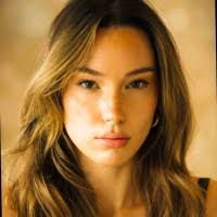 Victoria Bregon's Instagram, Twitter & Facebook