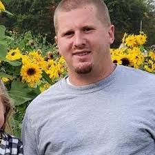 Cody Layton (@laytons94)