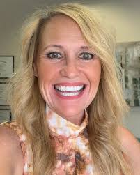 Michele Jensen's Instagram, Twitter & Facebook