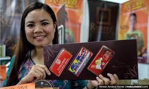 1yrsryverra chocolate & confectionery sdn. Malaysiakini Najib S Chocolate A Sellout At Umno Agm Mahathir S A Close Contender