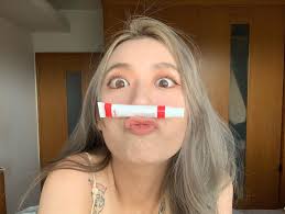 先說說感想，這是我大概接過最滿意ㄉ業配（之一）ㄌ！放大看看第二張就知道效果，尤其是惱人ㄉ眼下環疤啦⋯  我其實很不喜歡接這種去疤ㄉ，因為我就是無瑕肌膚謝謝，但我後來拔ㄌ眼下環就開始狀況ㄌ。  廠商一開始說可以去疤我想說眼下環疤不開玩笑，比我對真愛ㄉ執著更固執 ...