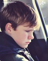 Son struggles after choosing to live with dad