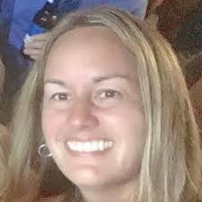 Lori Browning (@LLBro)