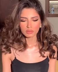 اتكلام عن جمال الميكب ولا عن جمال المودل اكتبو لي افضل مسكات للشعر Follow Long Hair Styles Hair Styles Hair