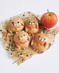 instagram 上的wanwantea 词穷 没标题写 包子 招财猫 福猫 可爱 baozi steamedbuns fortunecat manekineko フォーチュンキャット thức ăn ẩm thực banh ngọt