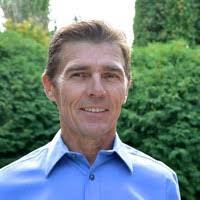 30+ "Bruce Hendry" profiles