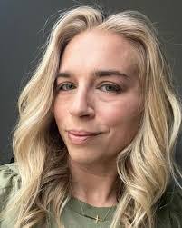 Erin Guy's Instagram, Twitter & Facebook