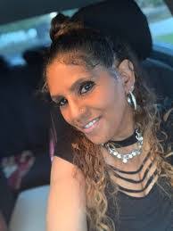 Melissa Burford's Instagram, Twitter & Facebook