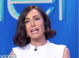 Globale la conduttrice ha anche affermato di aver vissuto personalmente con paura la situazione per suo marito e i suoi figli. Caterina Balivo Il Tenero Scatto Con I Figli Fan Furiosi Per Un Dettaglio Foto