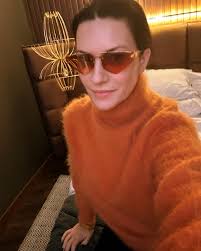 Београд Срећан сам што сам овде први пут у животу у Србији! И тако сам  спремна за сутрашњи концерт ❤💙🤍 Belgrado, Serbia 🇷🇸