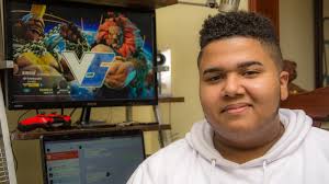 MenaRD: de fanático a campeón mundial de eSports