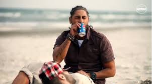 Eu vara nu dorm radio best fm 2012 connect r. How Do Stars Promote Products In Their Videos What Brands Do Connect R Andra And Corina Have Next To Them