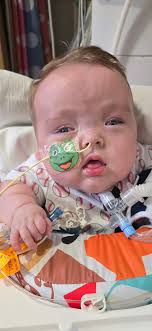 GRAY WANTED TO SHOW EVERYONE HIS STRENGTH💪💚. 1 Day of chemotherapy down,  Day 2 of chemotherapy underway. Please keep praying for Grayson. Please  pray he miraculously handles his chemotherapy. Pray for Graysons